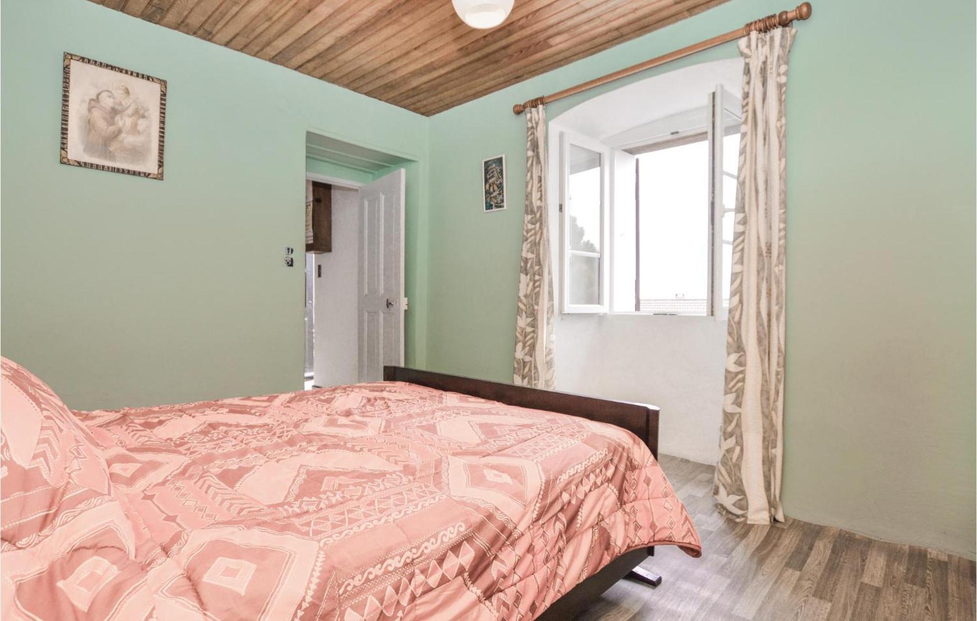 Lovely Apartment In Pietranera With Wifi Εξωτερικό φωτογραφία