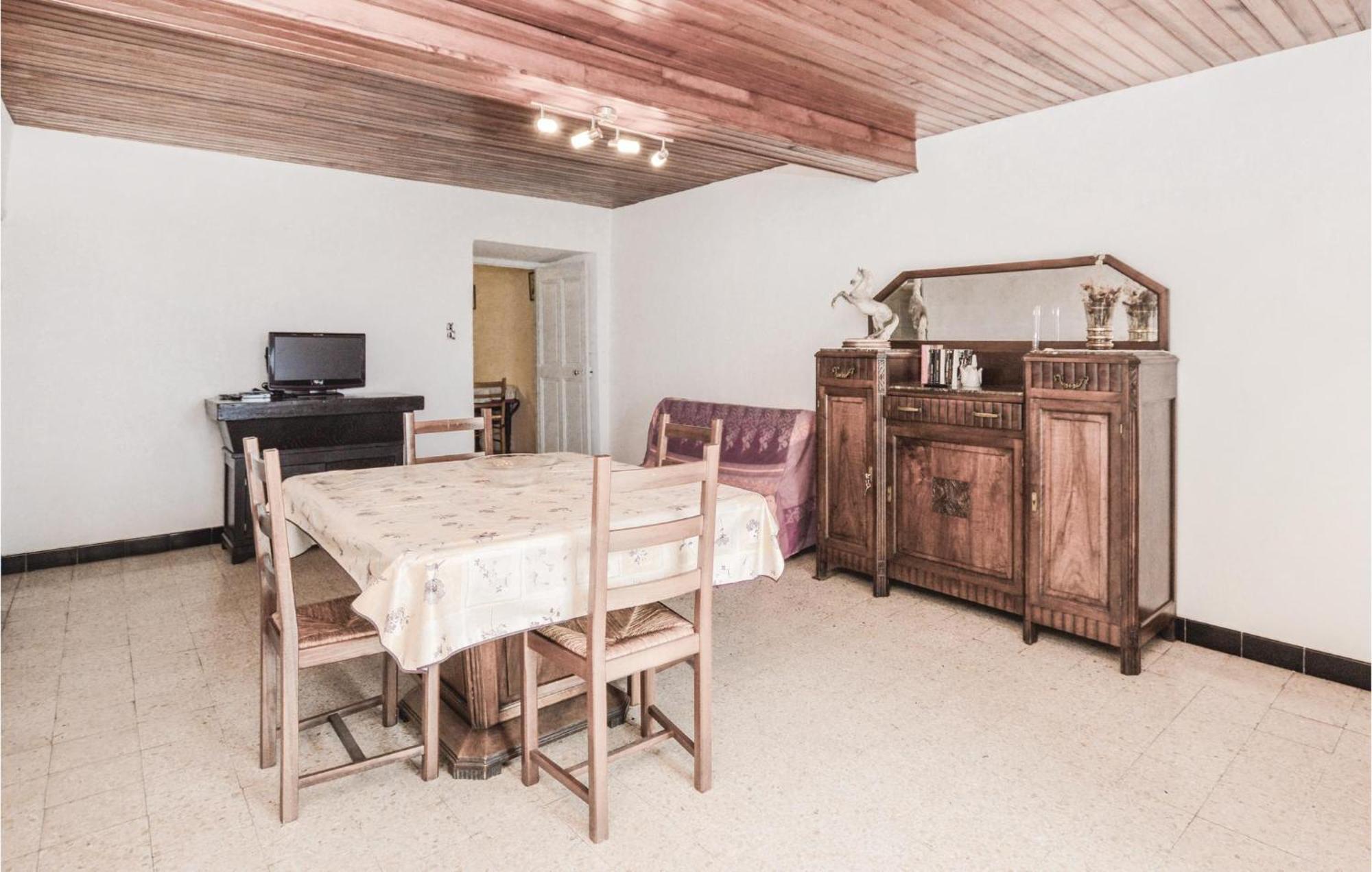 Lovely Apartment In Pietranera With Wifi Εξωτερικό φωτογραφία